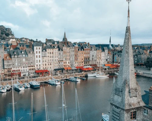 vieux port de honfleur les droners calvados attractivite 7837 1 1920x1080 f50 50