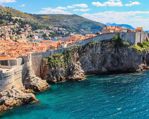 Hero Dubrovnik city walls FINAL 1